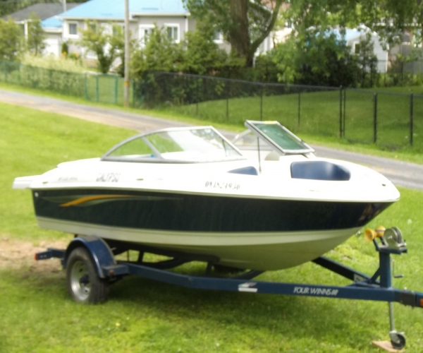 FOUR WINNS Ski Boats For Sale by owner | 2009 FOUR WINNS H180